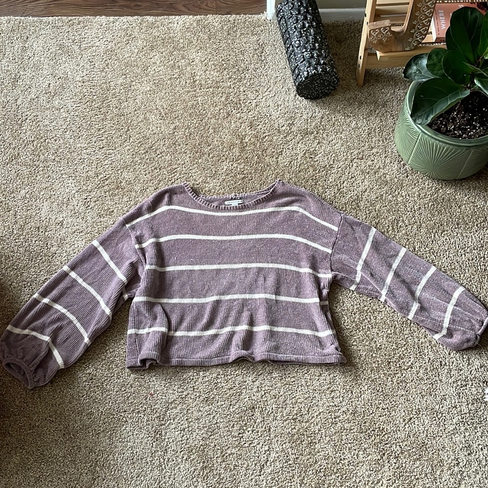 American Eagle purple stripped sweater